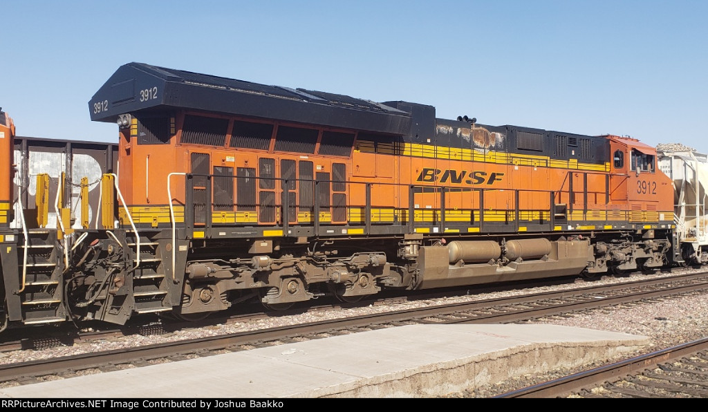 BNSF 3912